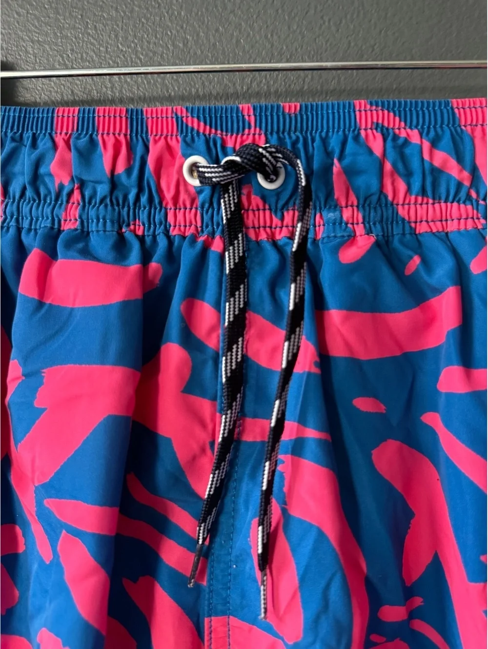 J.Crew Swimwear Men's Swim Shorts Blue and Pink Size 10